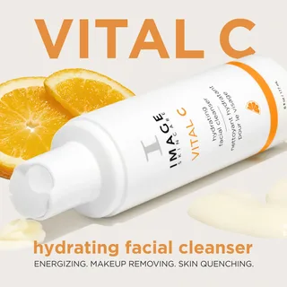 Publicité bénéfices produit IMAGE Skincare en composition diagonale, active depuis 306 jours